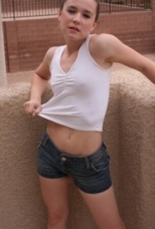 AnnaBelle Lee